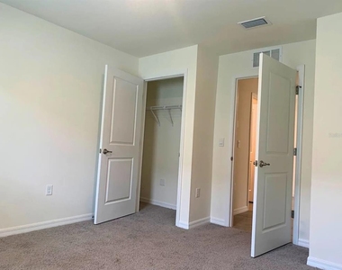 3234 Evenmore Way - Photo Thumbnail 14