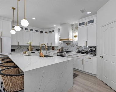 3471 Dovetail Avenue - Photo Thumbnail 5