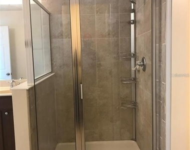 2504 Amati Drive - Photo Thumbnail 27