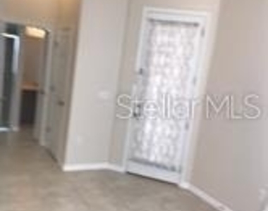 2504 Amati Drive - Photo Thumbnail 10