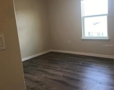 2504 Amati Drive - Photo Thumbnail 25