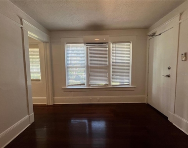 510 E Jackson St - Photo Thumbnail 1