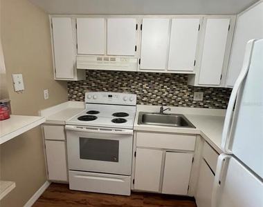 618 Orange Drive - Photo Thumbnail 4