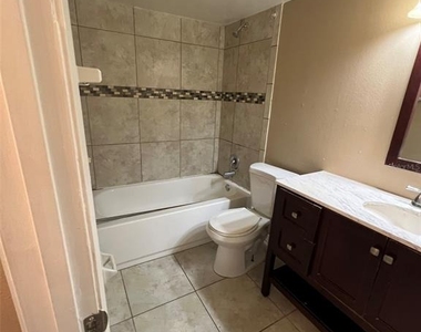 618 Orange Drive - Photo Thumbnail 14