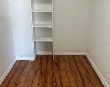 618 Orange Drive - Photo Thumbnail 9