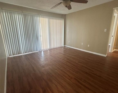 618 Orange Drive - Photo Thumbnail 12