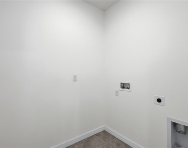 1433 Princess Tree Court - Photo Thumbnail 30