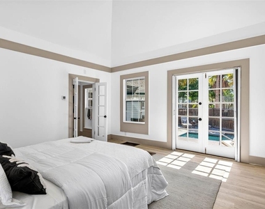 1330 Cherry Street Ne - Photo Thumbnail 25