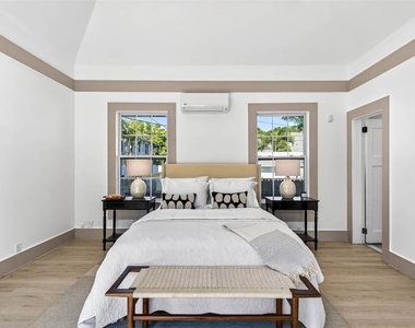 1330 Cherry Street Ne - Photo Thumbnail 16