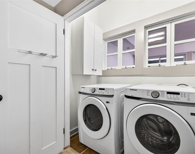 1330 Cherry Street Ne - Photo Thumbnail 37