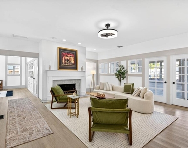 1330 Cherry Street Ne - Photo Thumbnail 6