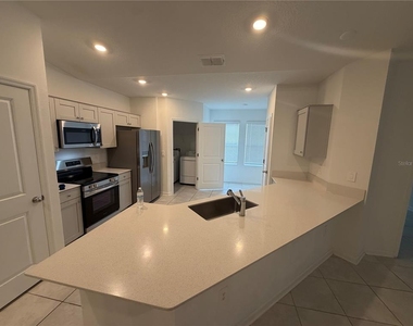 314 Lawson Avenue - Photo Thumbnail 3