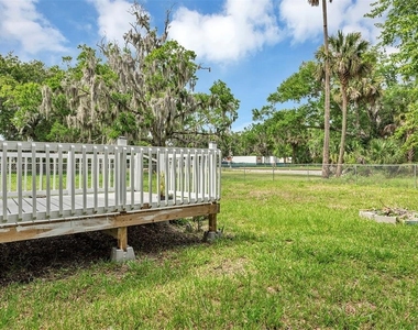 611 Marion Street - Photo Thumbnail 24