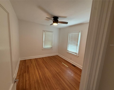 534 W Osceola Street - Photo Thumbnail 12