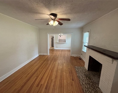 534 W Osceola Street - Photo Thumbnail 7