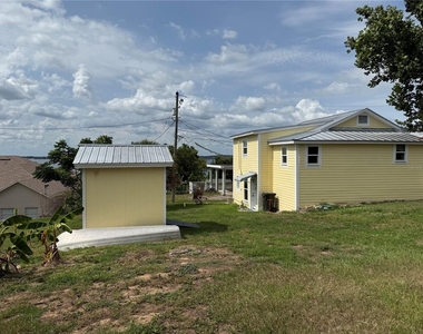 534 W Osceola Street - Photo Thumbnail 15