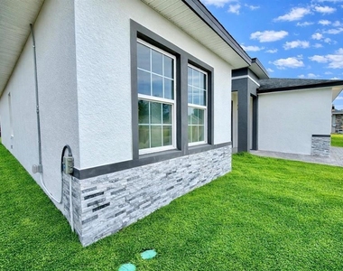 11591 Sw 59th Terrace - Photo Thumbnail 2