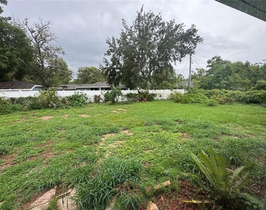 1079 Seminole Street - Photo Thumbnail 3