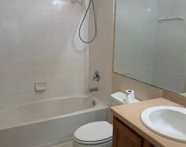 4916 Cape Hatteras Drive - Photo Thumbnail 9