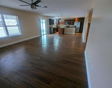 1628 Strthmore Circle - Photo Thumbnail 28