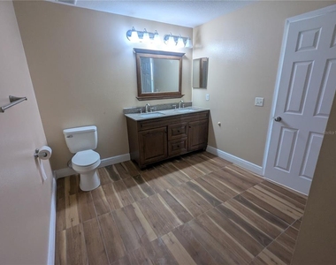 1628 Strthmore Circle - Photo Thumbnail 14