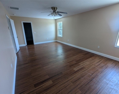 1628 Strthmore Circle - Photo Thumbnail 7