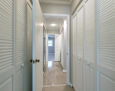 110 N Tremain Street - Photo Thumbnail 14