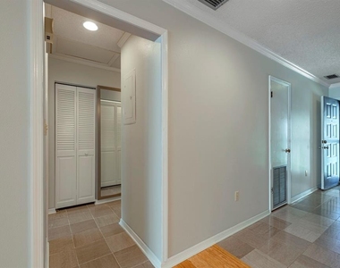 110 N Tremain Street - Photo Thumbnail 1