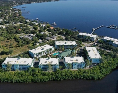 5123 Melbourne Street - Photo Thumbnail 12