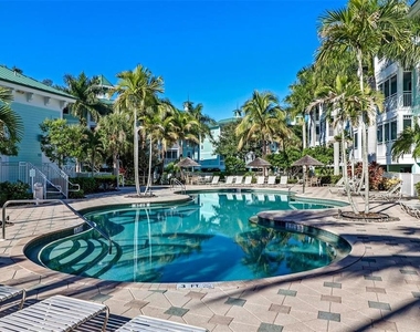 5123 Melbourne Street - Photo Thumbnail 5