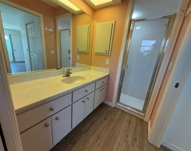 4054 Allure Lane - Photo Thumbnail 13