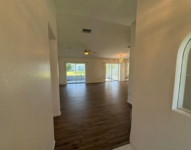 4054 Allure Lane - Photo Thumbnail 7