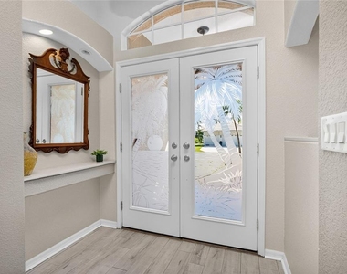 1112 Muscovie Court - Photo Thumbnail 3
