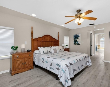 1112 Muscovie Court - Photo Thumbnail 15