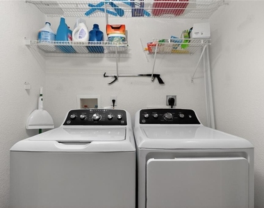 1112 Muscovie Court - Photo Thumbnail 27