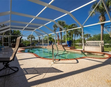 1112 Muscovie Court - Photo Thumbnail 33