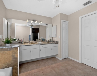 1112 Muscovie Court - Photo Thumbnail 18