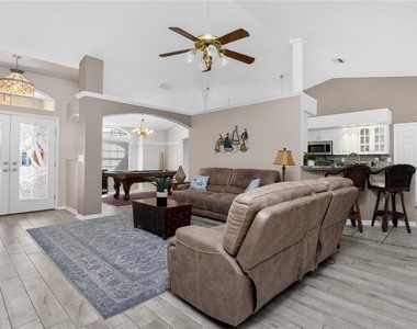 1112 Muscovie Court - Photo Thumbnail 5