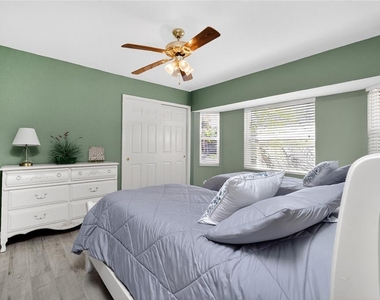 1112 Muscovie Court - Photo Thumbnail 22