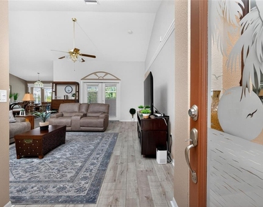 1112 Muscovie Court - Photo Thumbnail 2