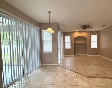 3074 Brampton Terrace - Photo Thumbnail 5
