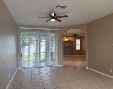 3074 Brampton Terrace - Photo Thumbnail 3