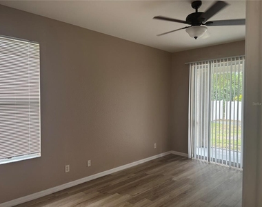 3074 Brampton Terrace - Photo Thumbnail 12