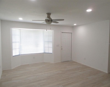 23029 Alabaster Avenue - Photo Thumbnail 1
