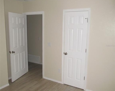 23029 Alabaster Avenue - Photo Thumbnail 7