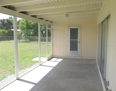 23029 Alabaster Avenue - Photo Thumbnail 14