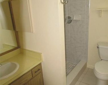 23023 Foote Avenue - Photo Thumbnail 9