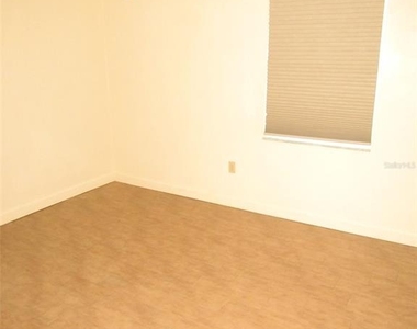 23023 Foote Avenue - Photo Thumbnail 13