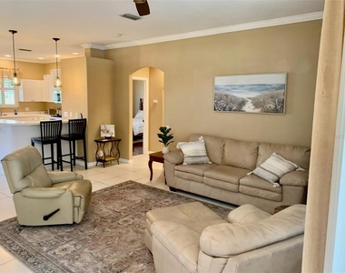 2775 Royal Palm Drive - Photo Thumbnail 5