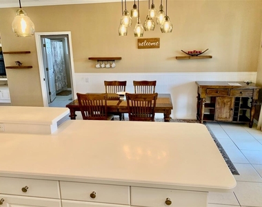 2775 Royal Palm Drive - Photo Thumbnail 19